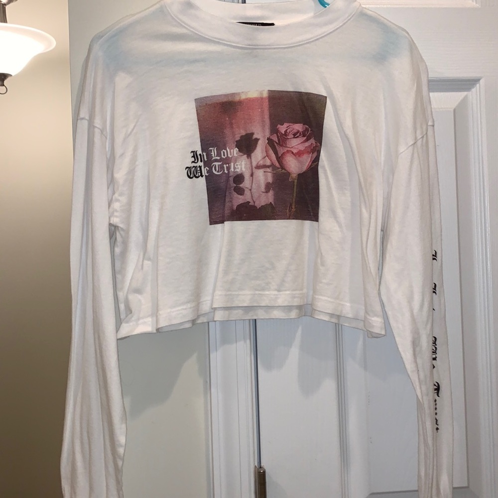 forever 21 long sleeve rose cropped shirt